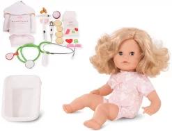 Götz 1816063 Cosy Aquini Als Doktor Badepuppe - Puppe Mit Blonden Haaren, Blauen Schlafaugen In Einem 47-teiligen Set - 33 Cm Mädchen-Babypuppe