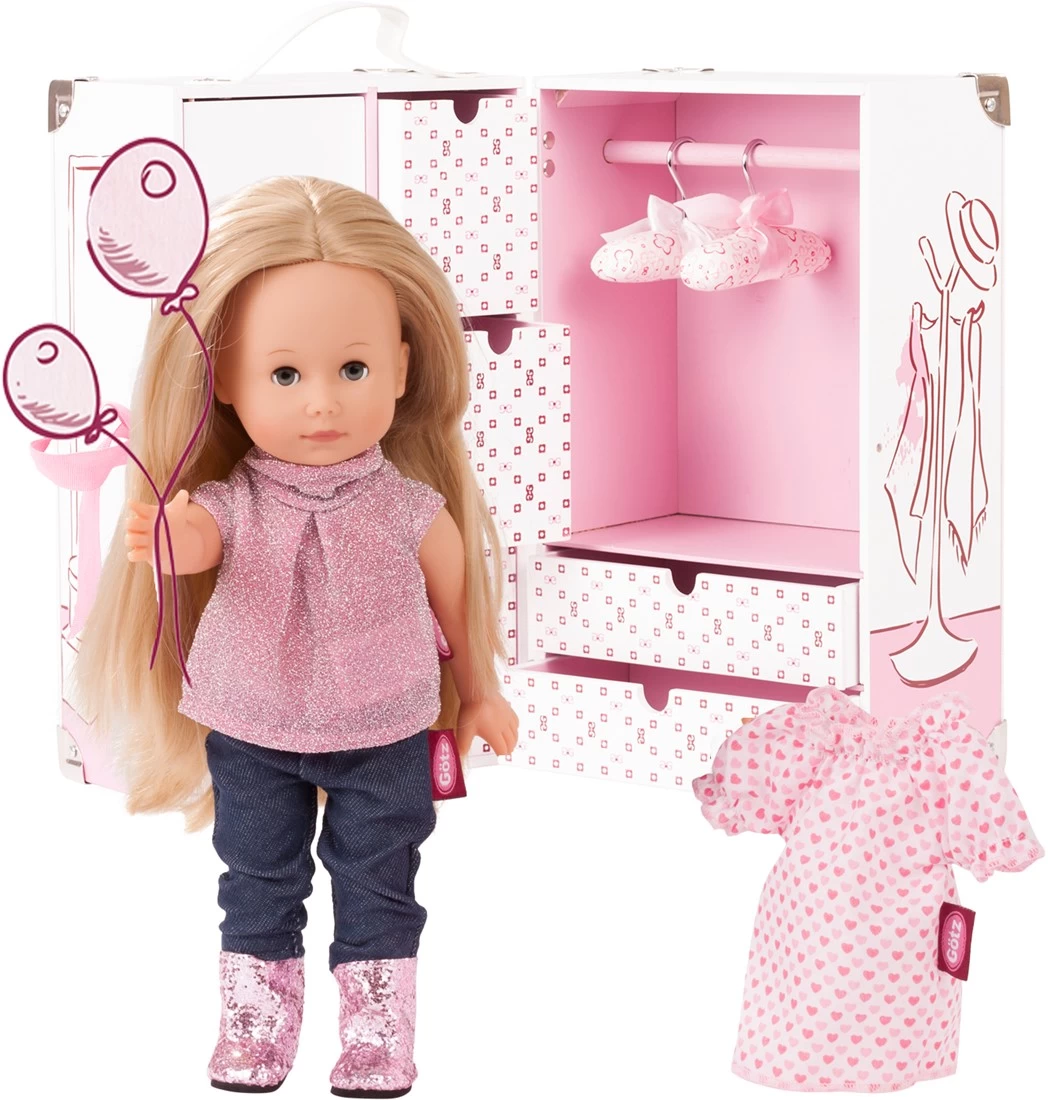 Götz Kleiderkoffer "Karl" Mit Just Like Me, Blonde Haare, Verschlafene Augen, 27 Cm (Inhalt: 13-teilig) 1 Götz Kleiderkoffer "Karl" Mit Just Like Me, Blonde Haare, Verschlafene Augen, 27 Cm (Inhalt: 13-teilig)