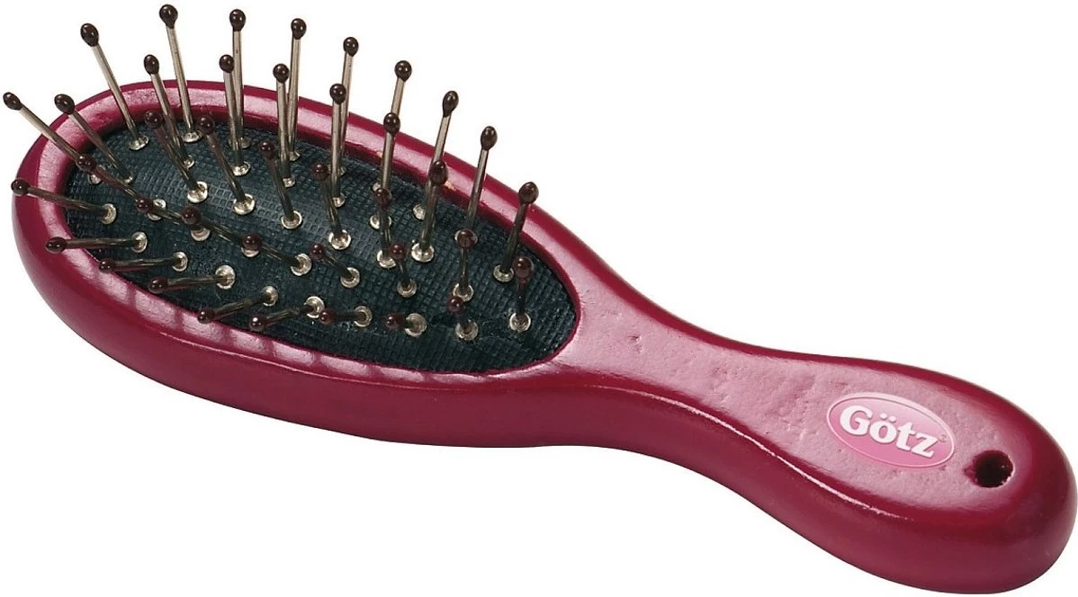 Götz Puppen 3402086 Haarbuerste Burgund 1 Götz Puppen 3402086 Haarbuerste Burgund