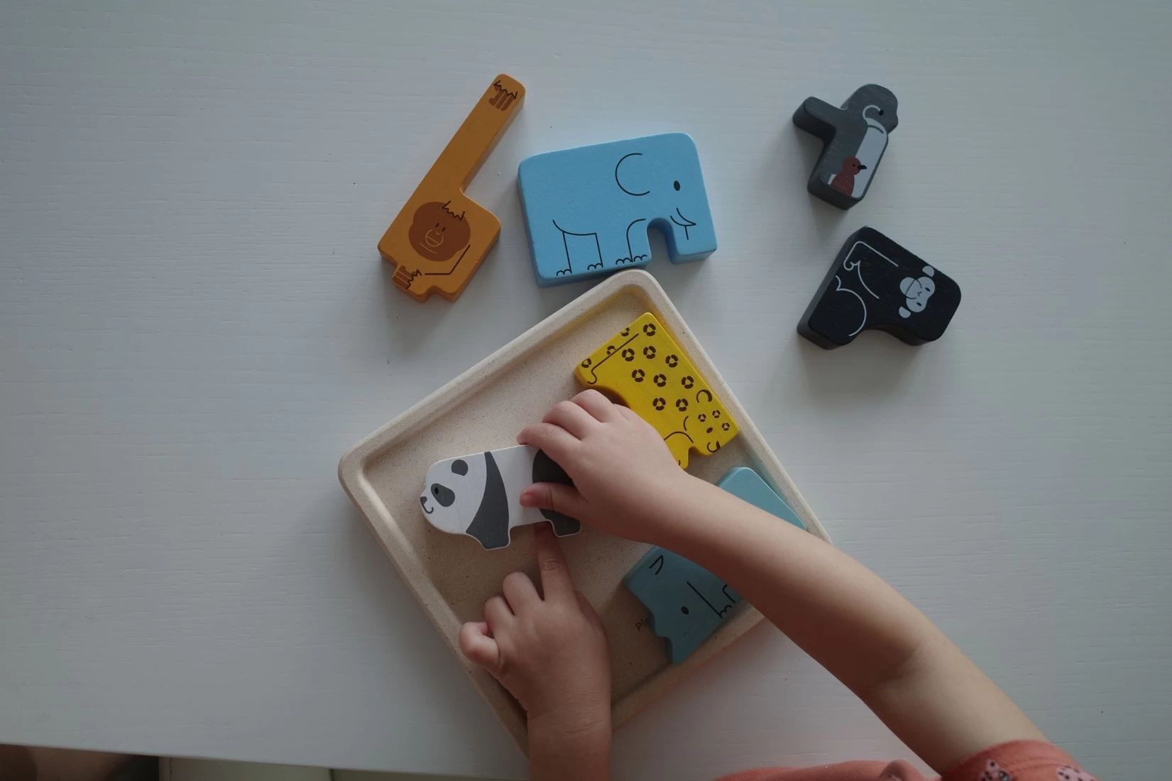 PlanToys Holzspielzeug Tier-Puzzle Spiel 3 PlanToys Holzspielzeug Tier-Puzzle Spiel – Bild 3